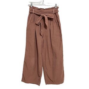 American Eagle Pink Paper bag Waist Wide Leg Cropped Corduroy Pants Size Small